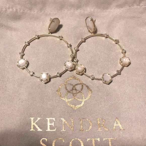 Kendra Scott Jewelry - Kendra Scott Shelia earrings
